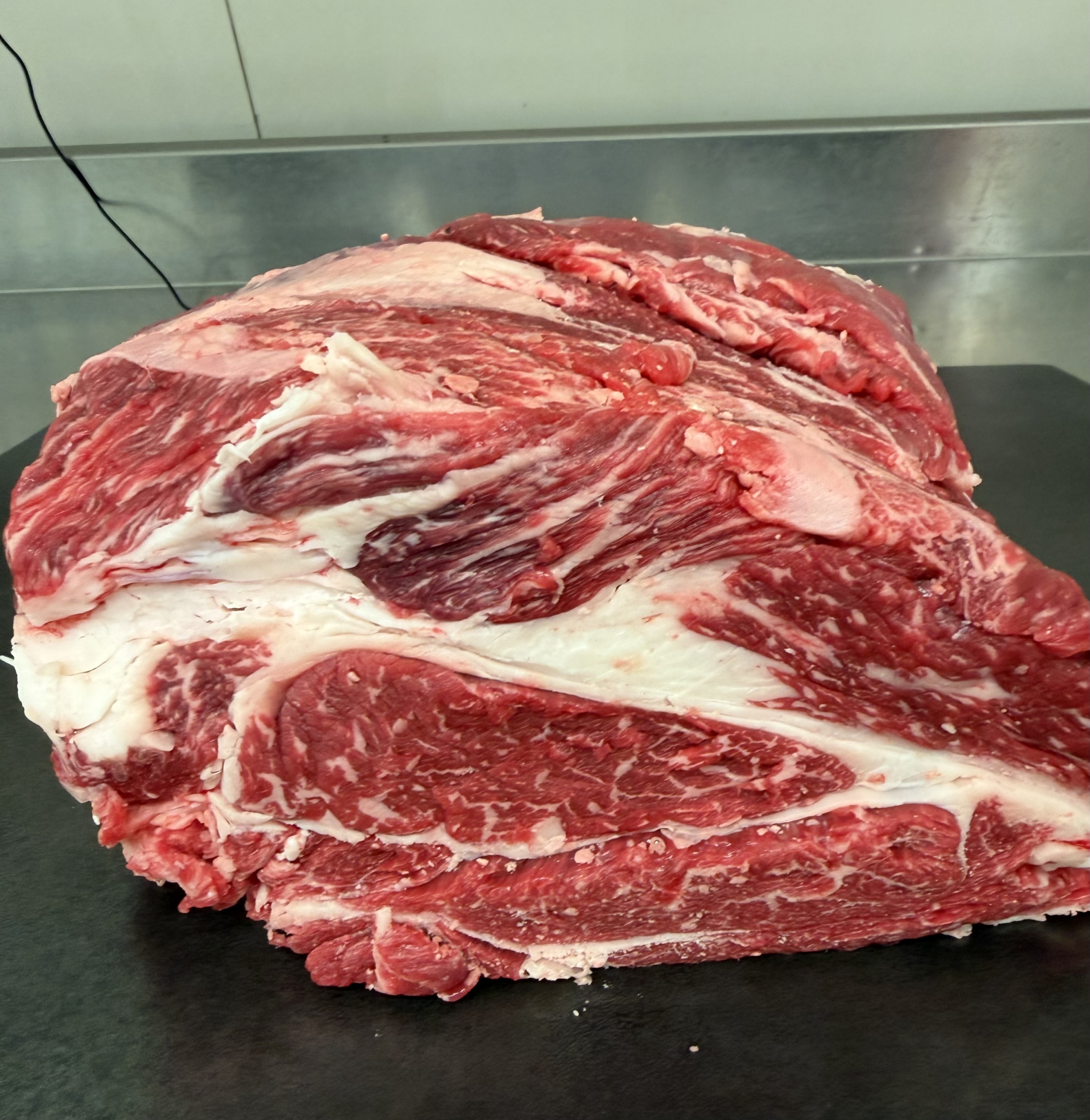 Luxury...per chi non si accontenta‼️Reale di scottona 19,90€ il Kg